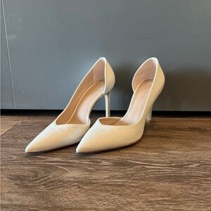 Stuart Weitzman White Pointed Toe Heels